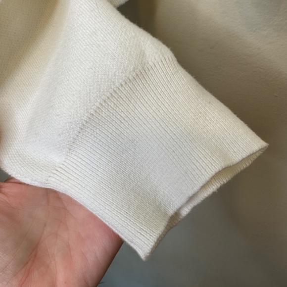 F21 Plus Size Woman Embroidery Empowerment Feminist IWD Knit Sweater Crop Hoodie - Picture 9 of 14